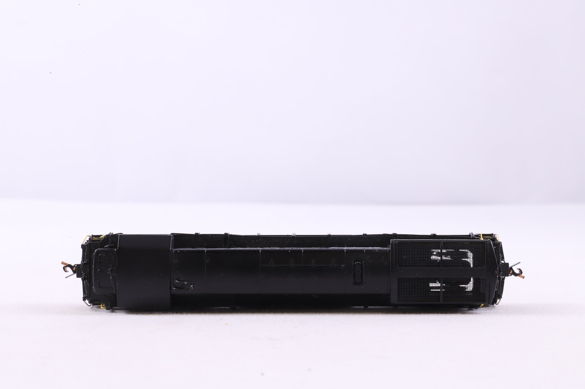 Hallmark Models N U33B '2925' Penn Central, Factory Painted