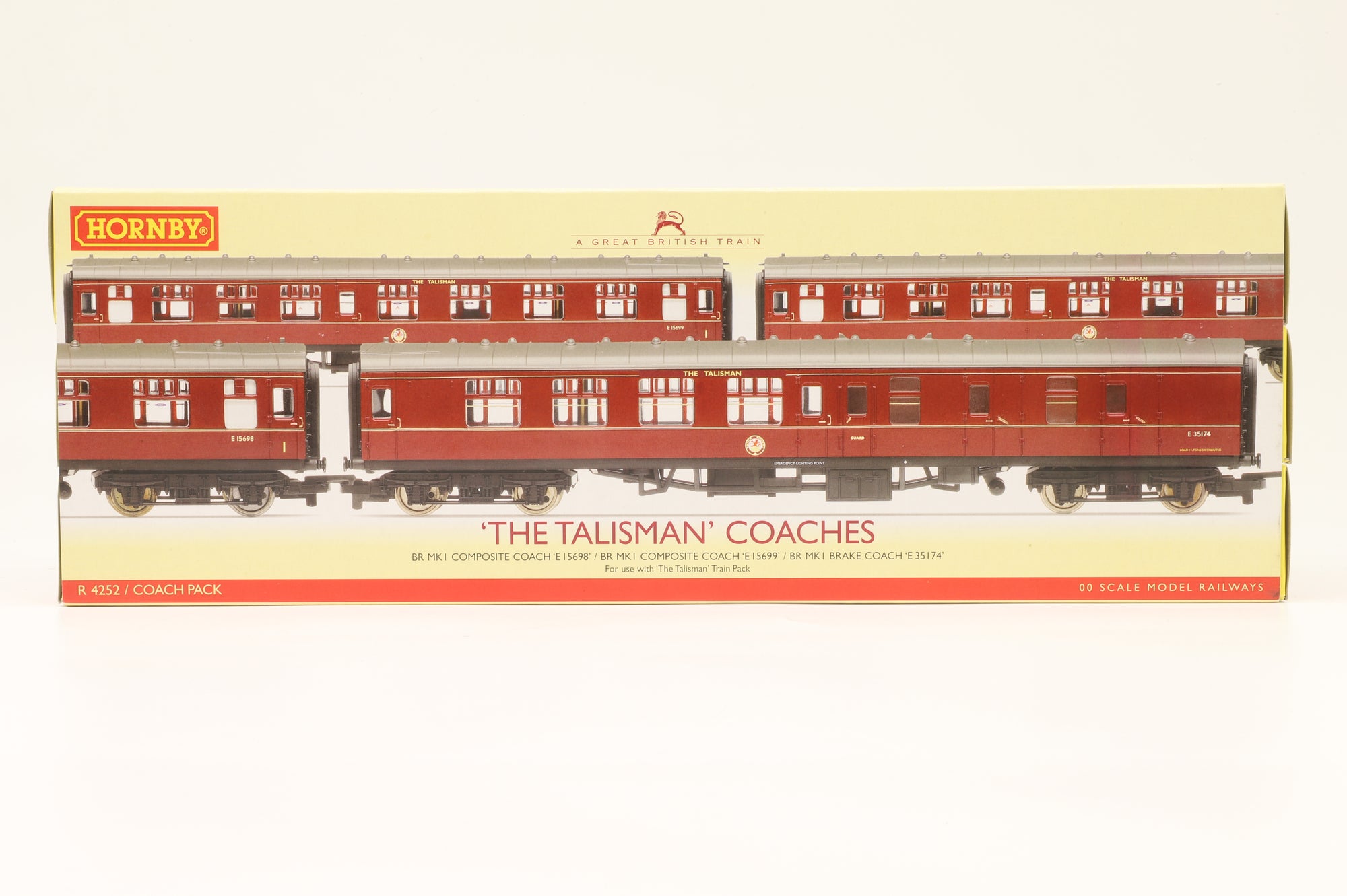 Hornby OO R4252 The Talisman Coach Pack