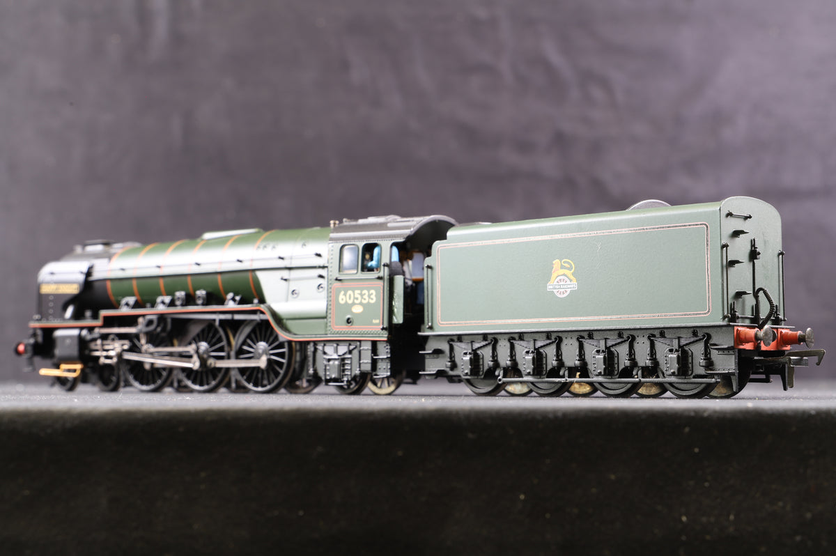 Bachmann OO 31-528 Class A2 &#39;60533&#39; &#39;Happy Knight&#39; BR Green L/C, DCC Fitted