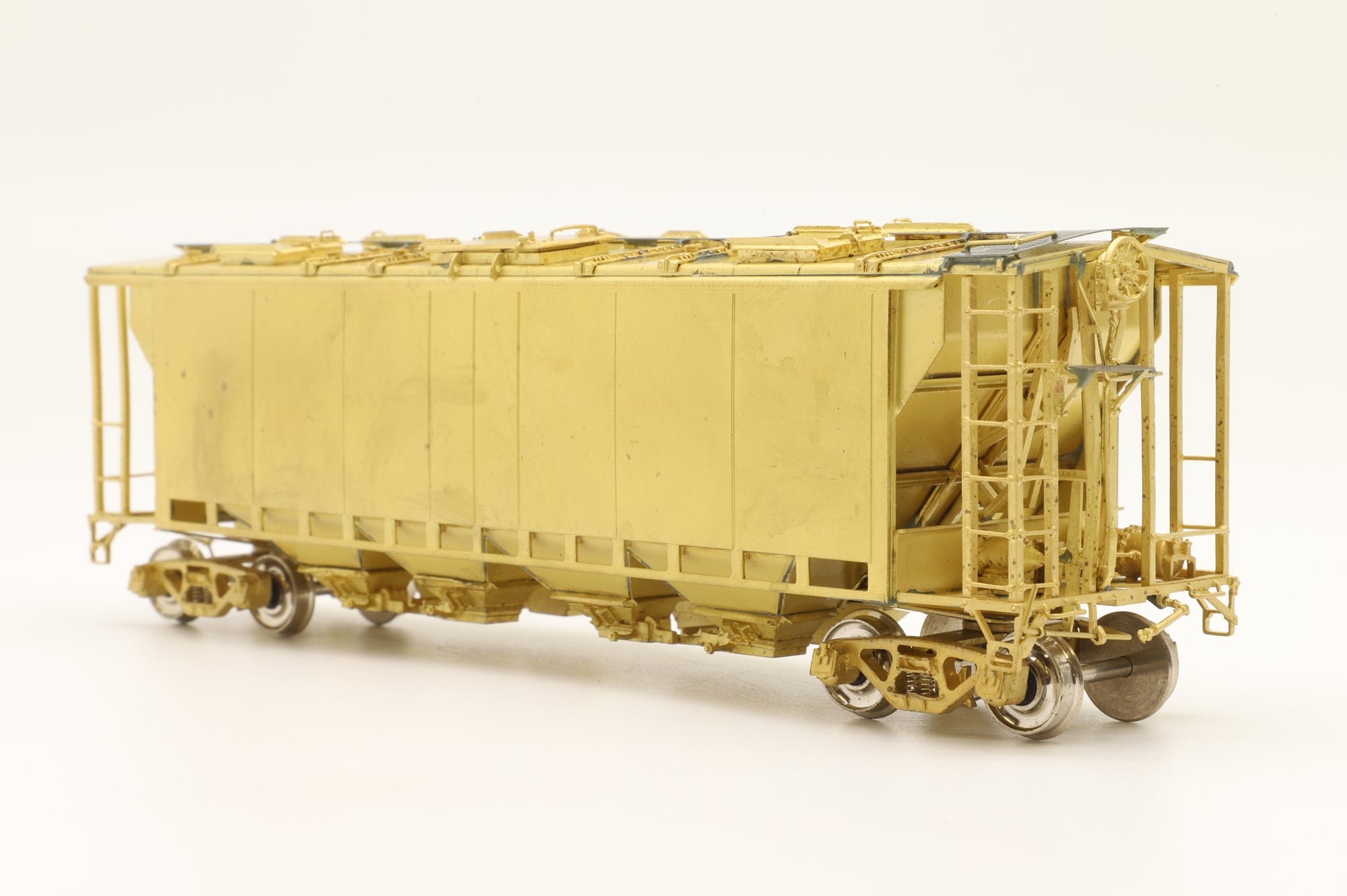 Overland Models/M.S Models HO OMI-3183 CN 'Slab Side' Covered Hopper #135400 - 135599, Unpainted Brass
