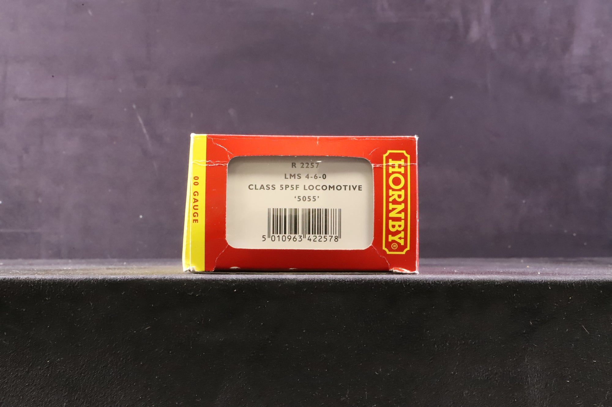Hornby OO R2257 Black 5 '5055' LMS Lined Black