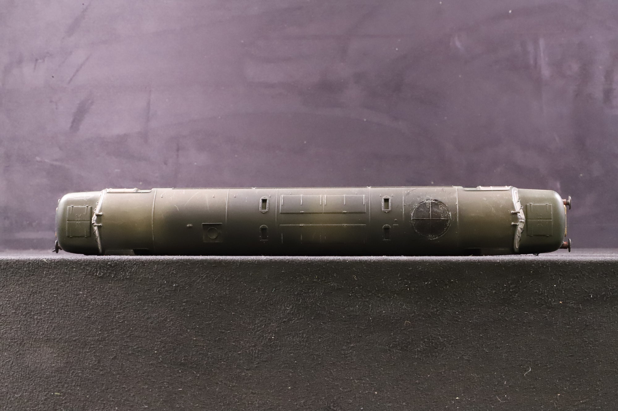 Heljan OO 40101 English Electric DP2 Prototype in Early BR Green Livery