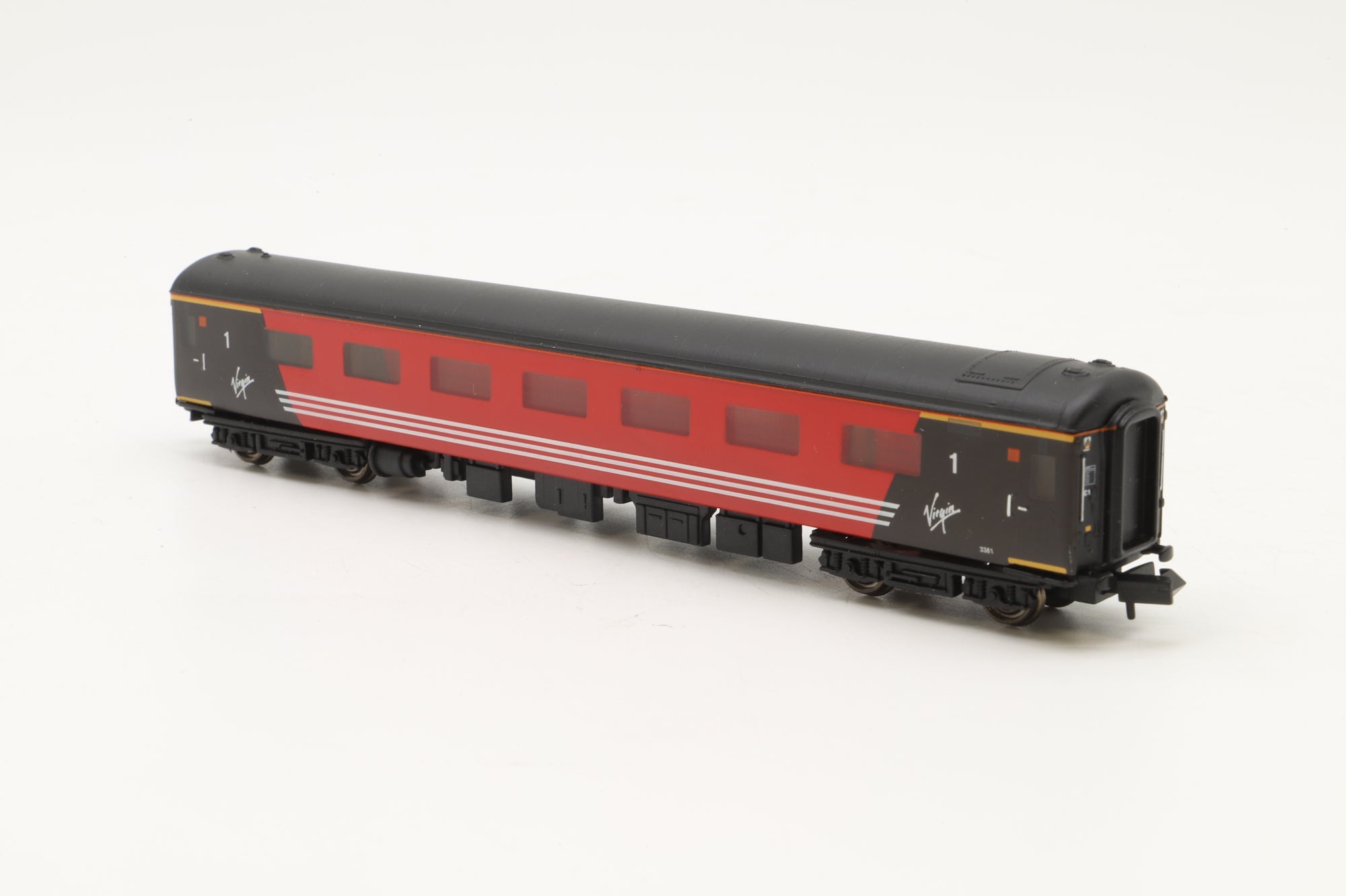 WORKSHOP Graham Farish N Rake of 6x Virgin Trains Mk2s