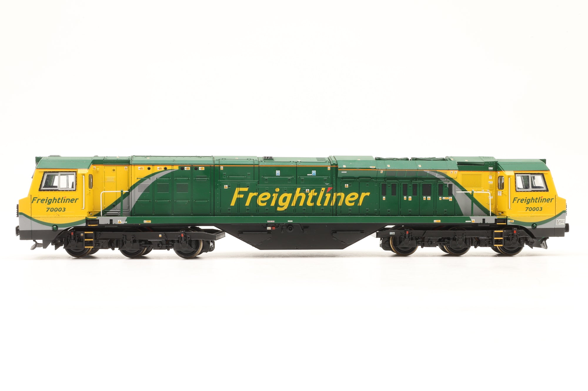 Bachmann OO 31-586 Class 70 70003 in Freightliner Livery