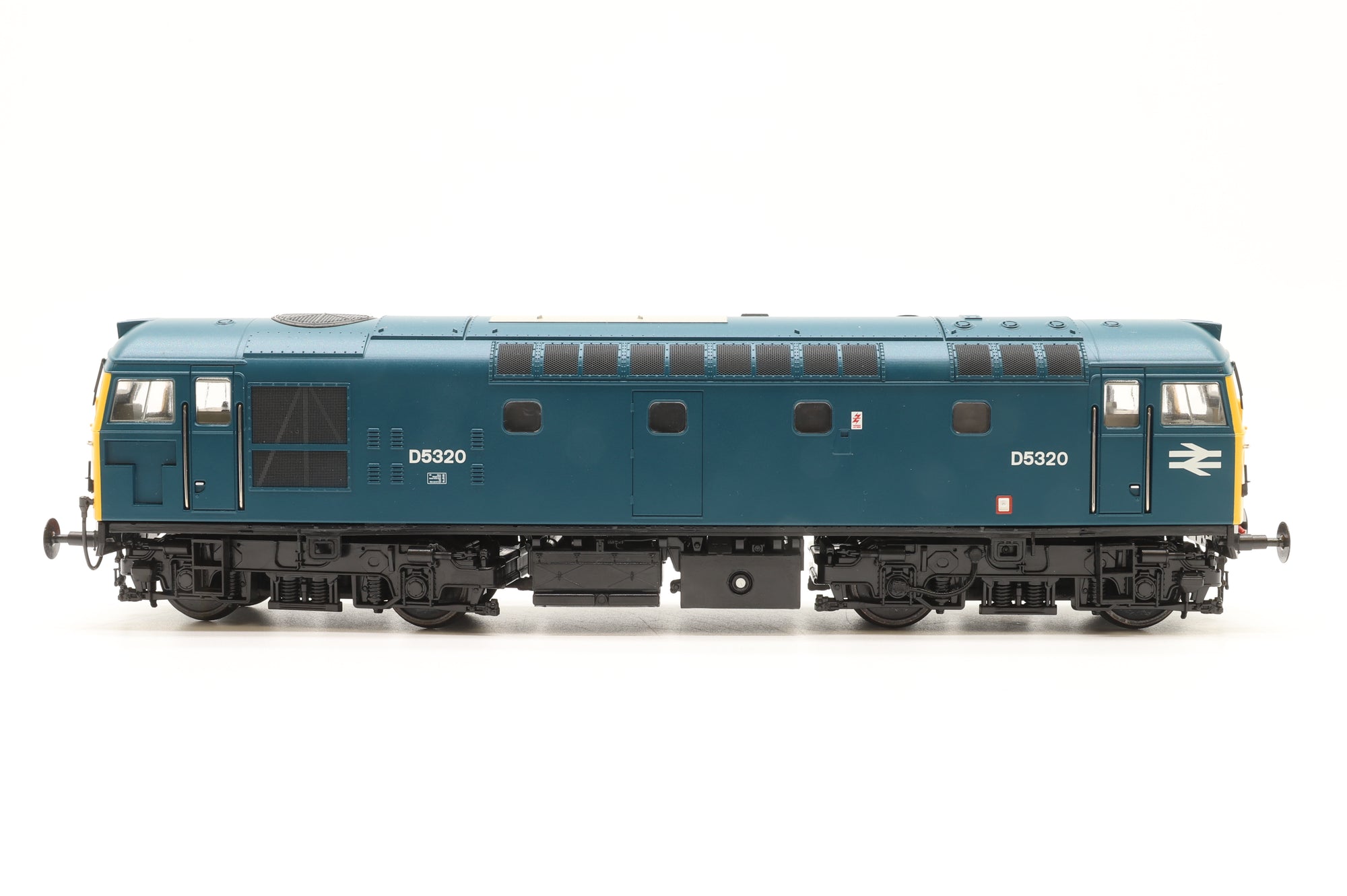 Heljan OO 26061 Class 26 'D5320' BR Blue Full Yellow Ends