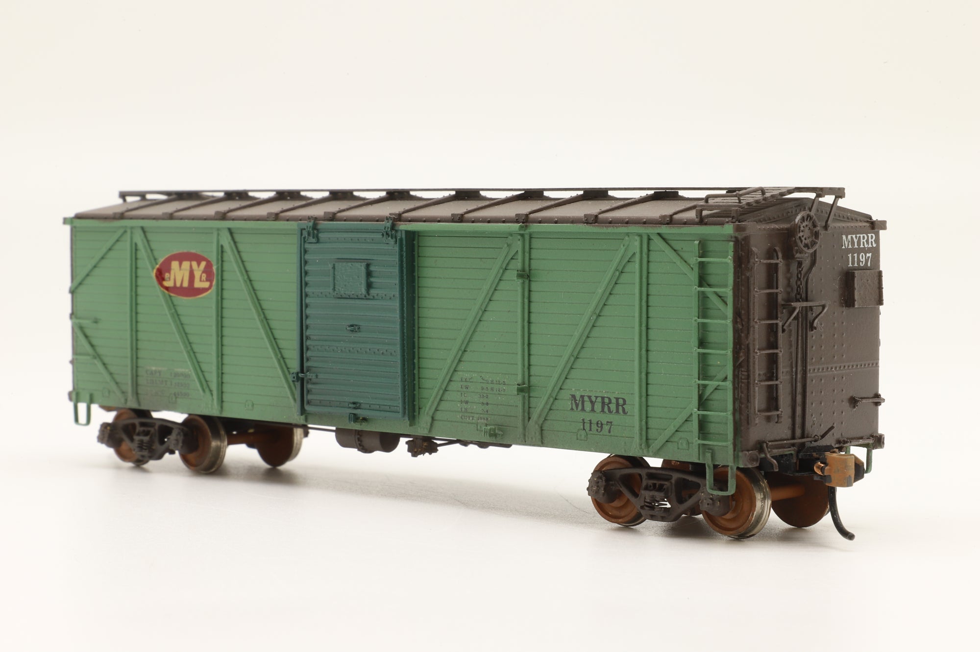 Overland Models/Ajin HO OMI-3228 B&M 'XM-1' Boxcar 40' #70000-70480 w/Ribbed Roof, Custom Painted Brass