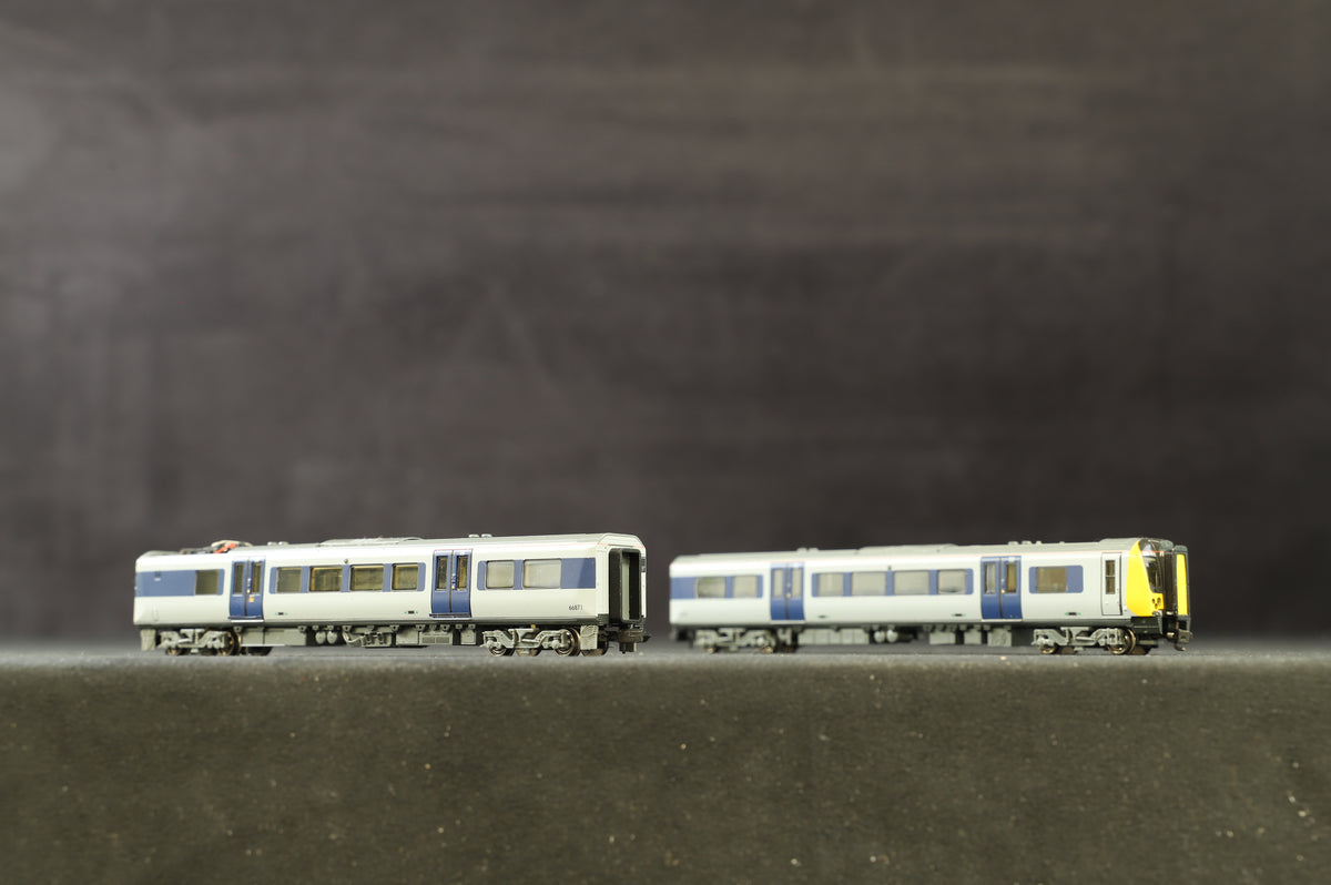 Graham Farish N 371-700 Class 350/1 Desiro EMU &#39;350111&#39; &#39;Apollo&#39; Silverlink (Unbranded), DCC