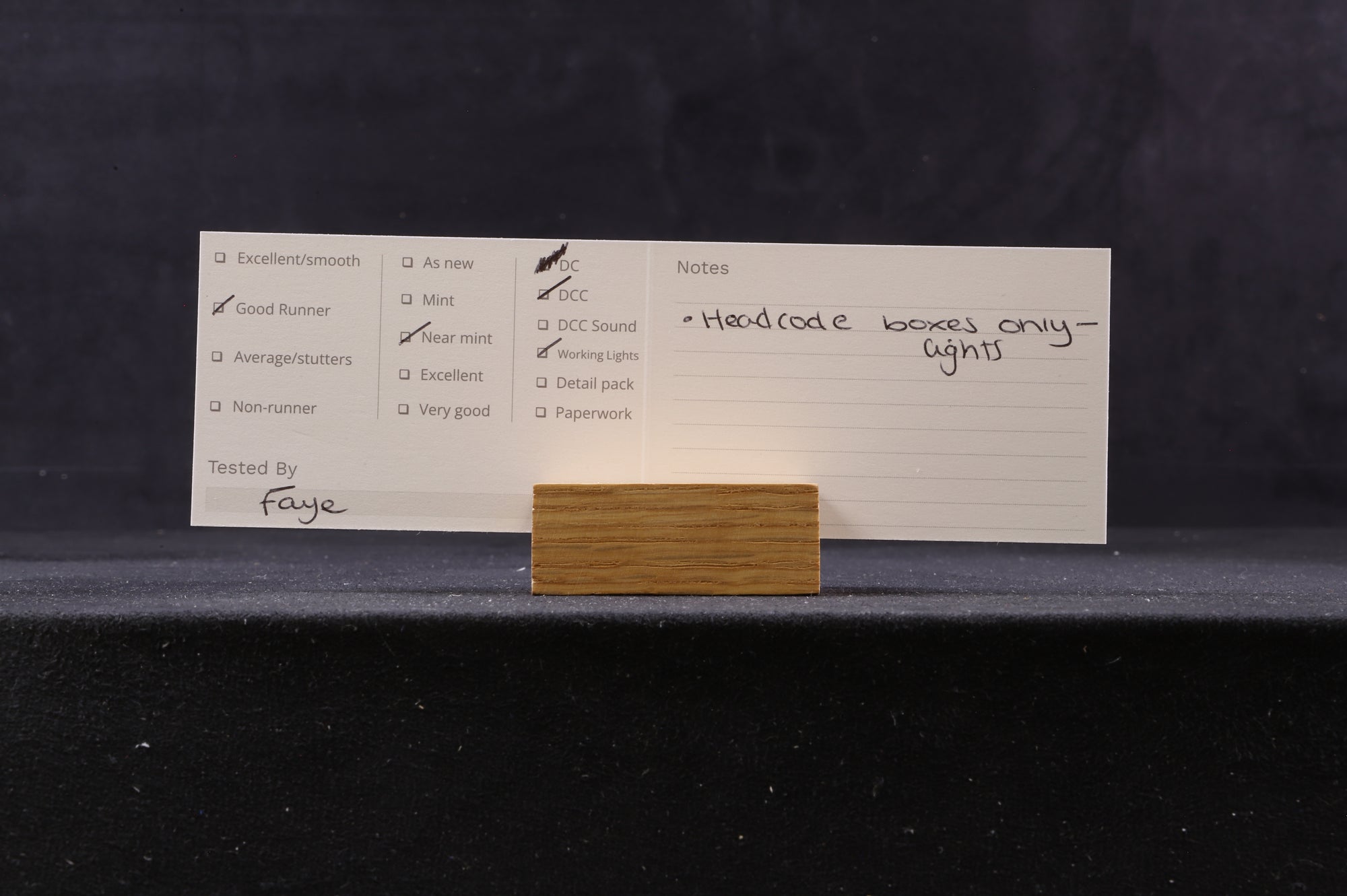 Heljan OO 3327 Class 33/2 '33208' Engineers Dutch Livery, DCC Fitted