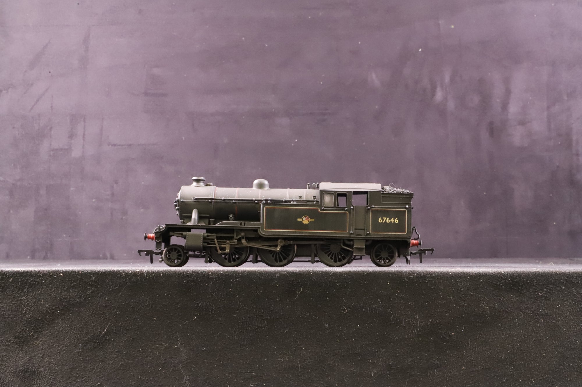 Bachmann OO 31-614 Class V3 Tank '67646' BR Lined Black L/Crest, Weathered & DCC Fitted
