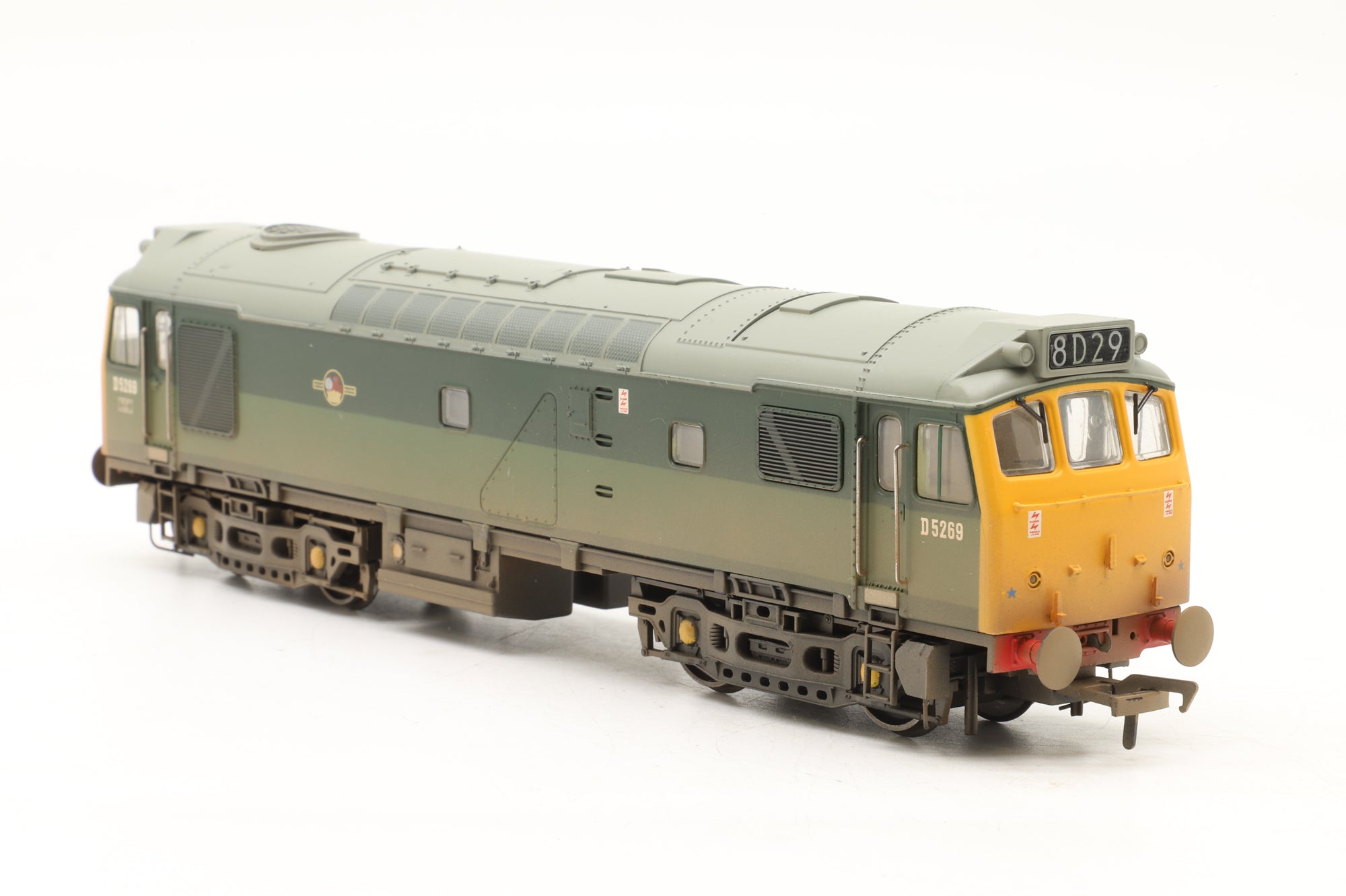 Bachmann OO 32-403 Class 25/3 D5269' Diesel BR Green Weathered
