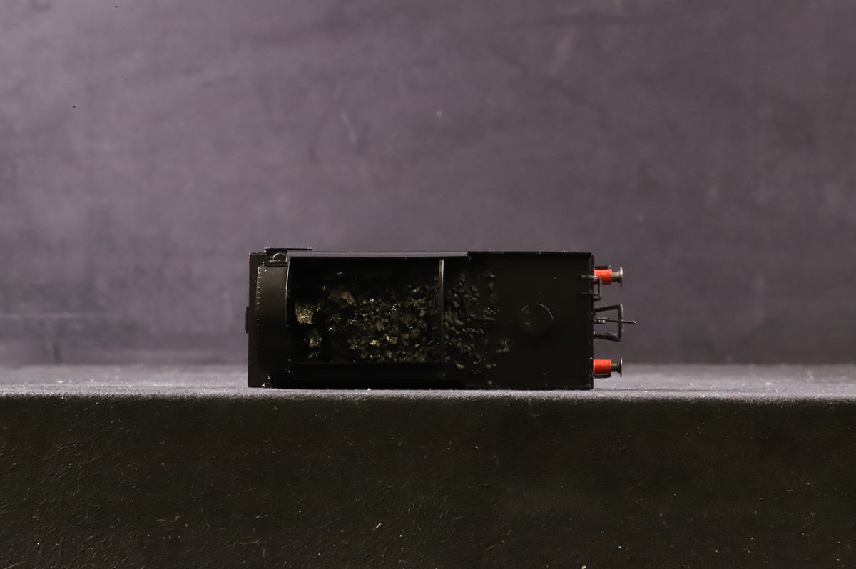 WORKSHOP Hornby OO R2343 Class Q1 No.C8 in SR Black w/ Sunshine Lettering