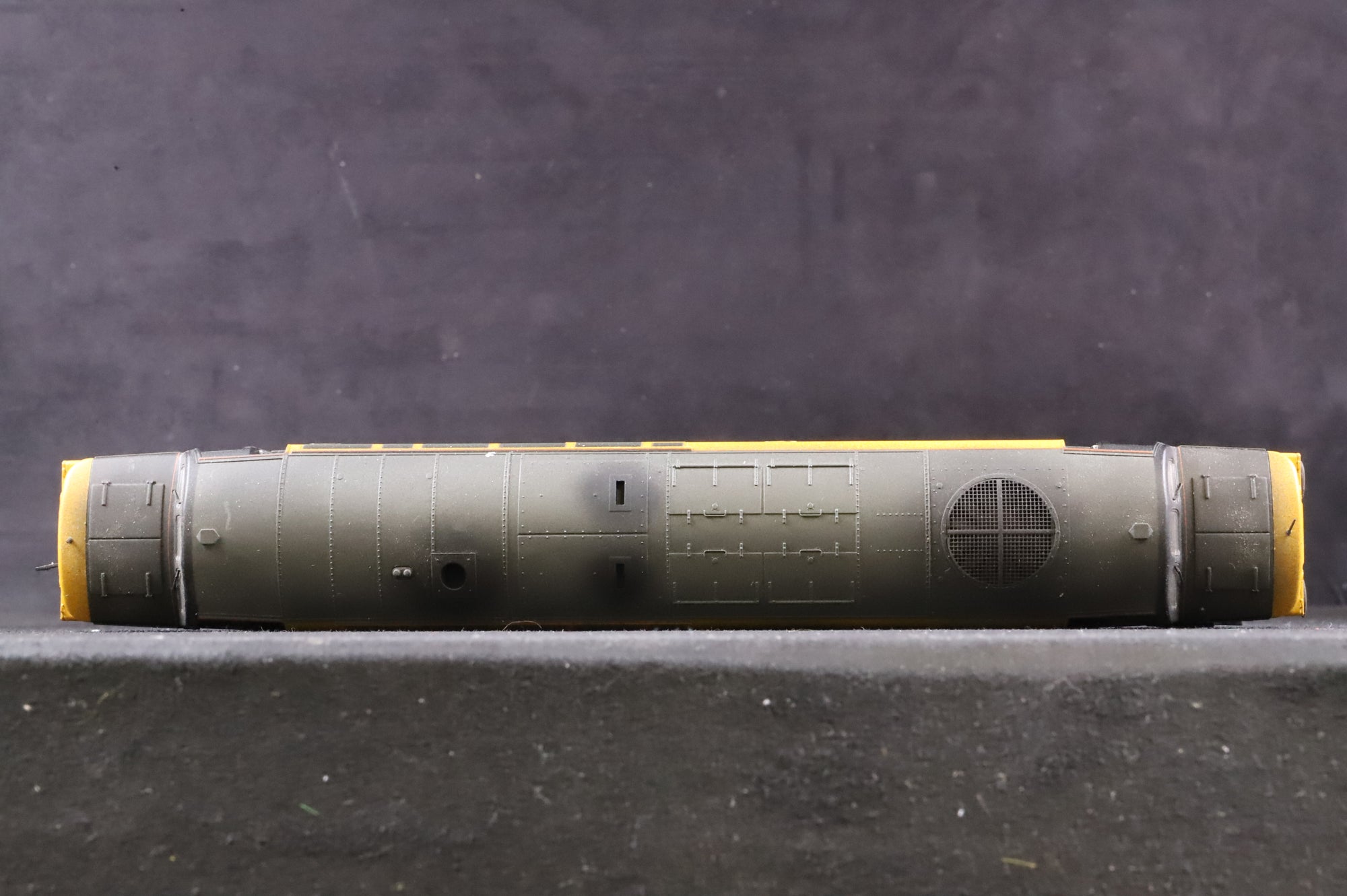 WORKSHOP Bachmann OO Class 37 37106 in BR Engineers Dutch - Weathered