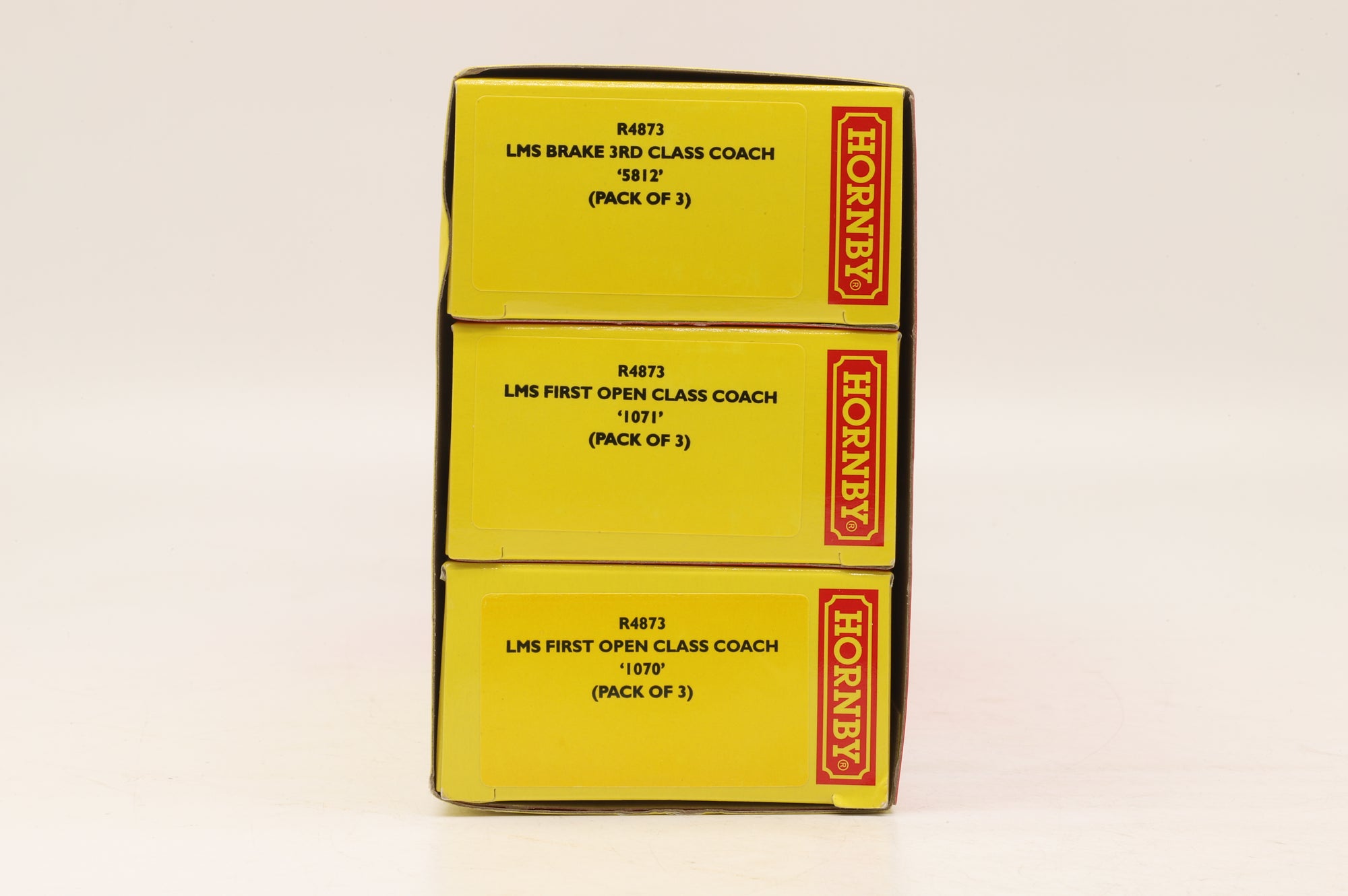 Hornby OO R4873 LMS Coronation Scot Coach Pack