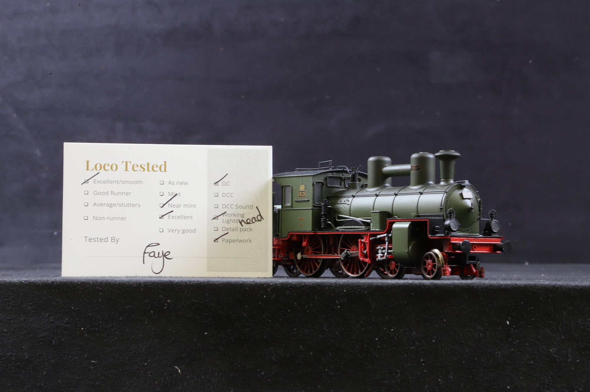 Brawa HO 0640 Class AD 4-4-0 1521 of the Royal State Railway