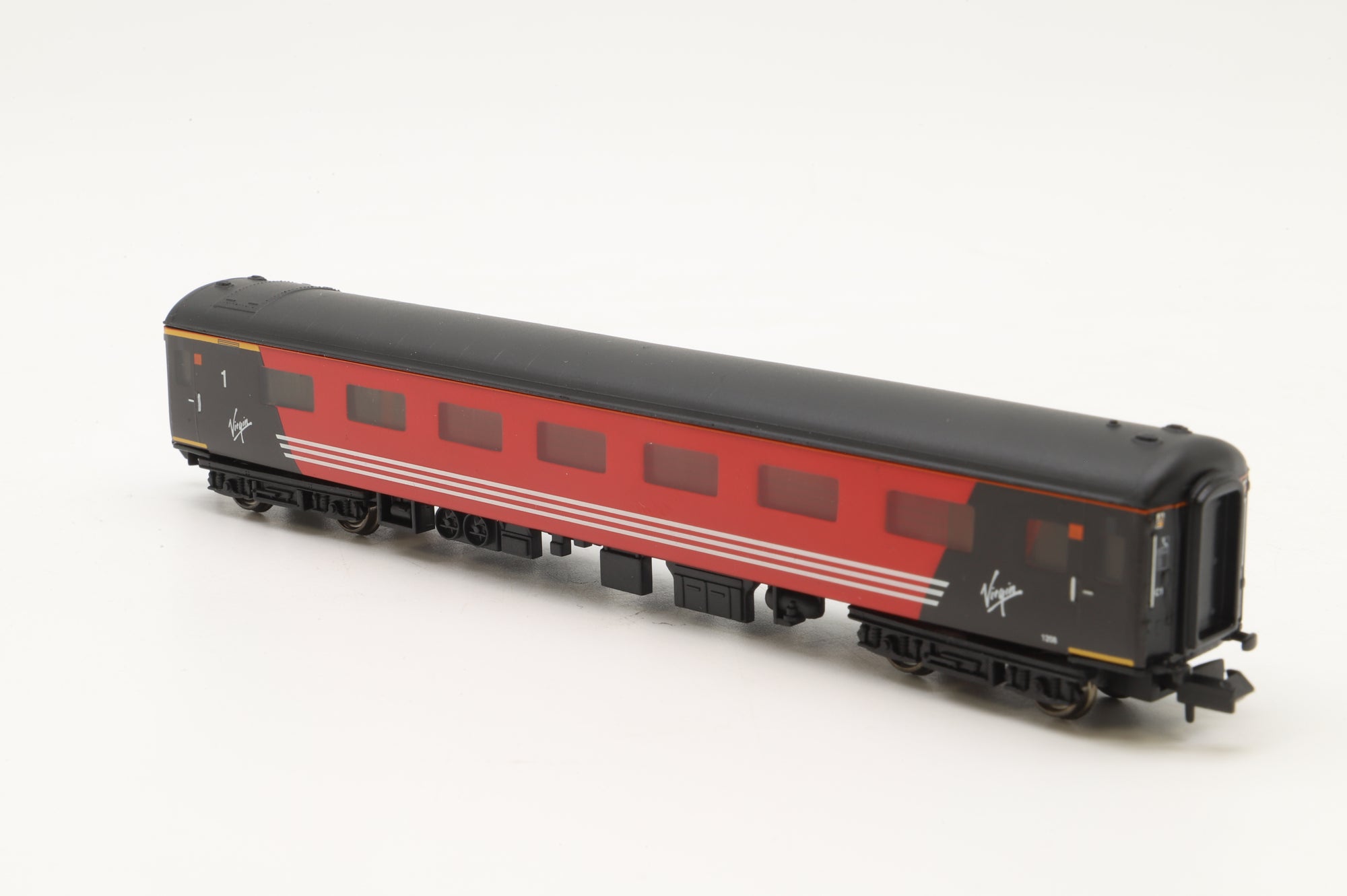 WORKSHOP Graham Farish N Rake of 6x Virgin Trains Mk2s