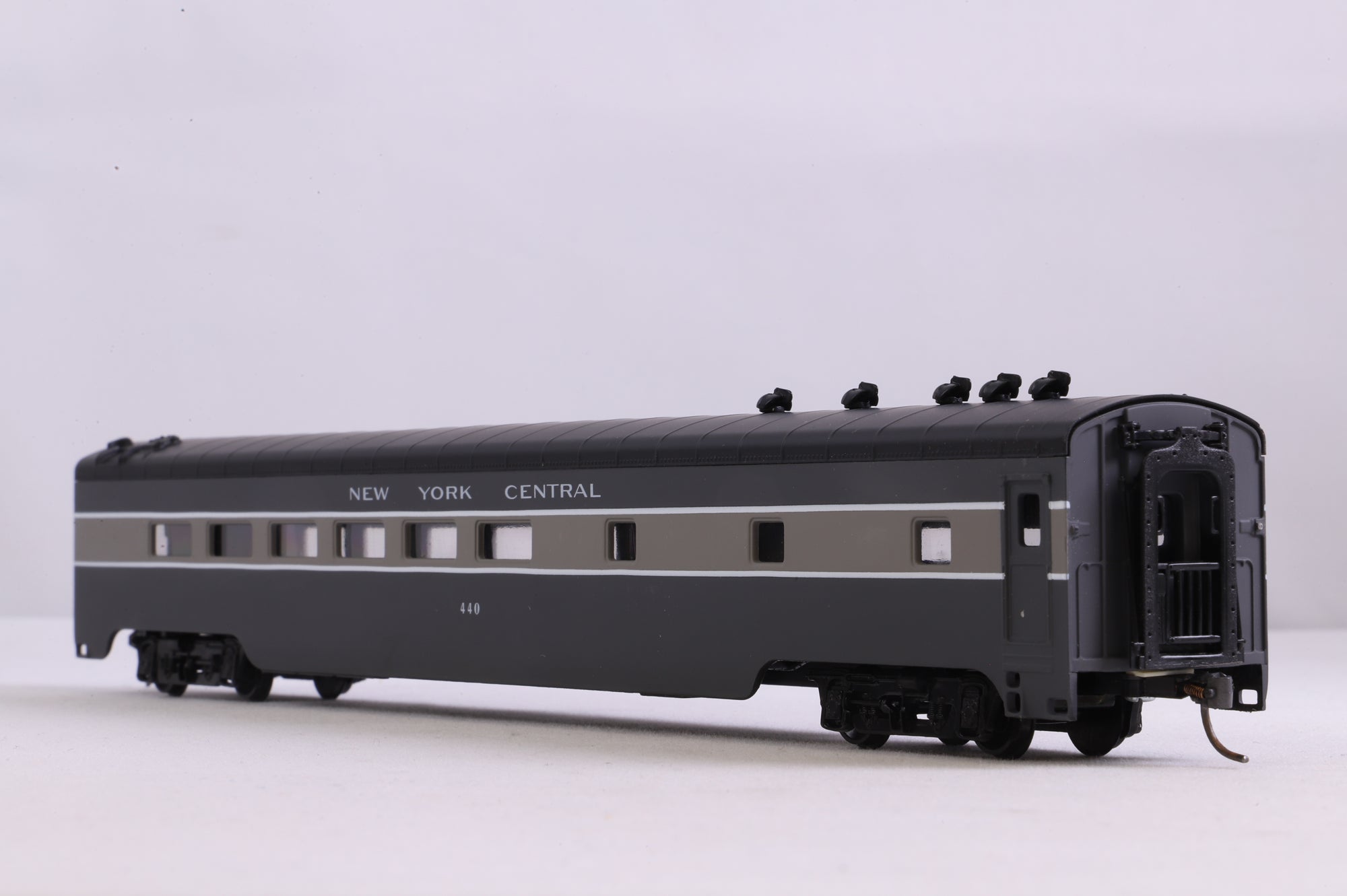 IHC HO 48202 Rake Of 2 NYC Dining Cars