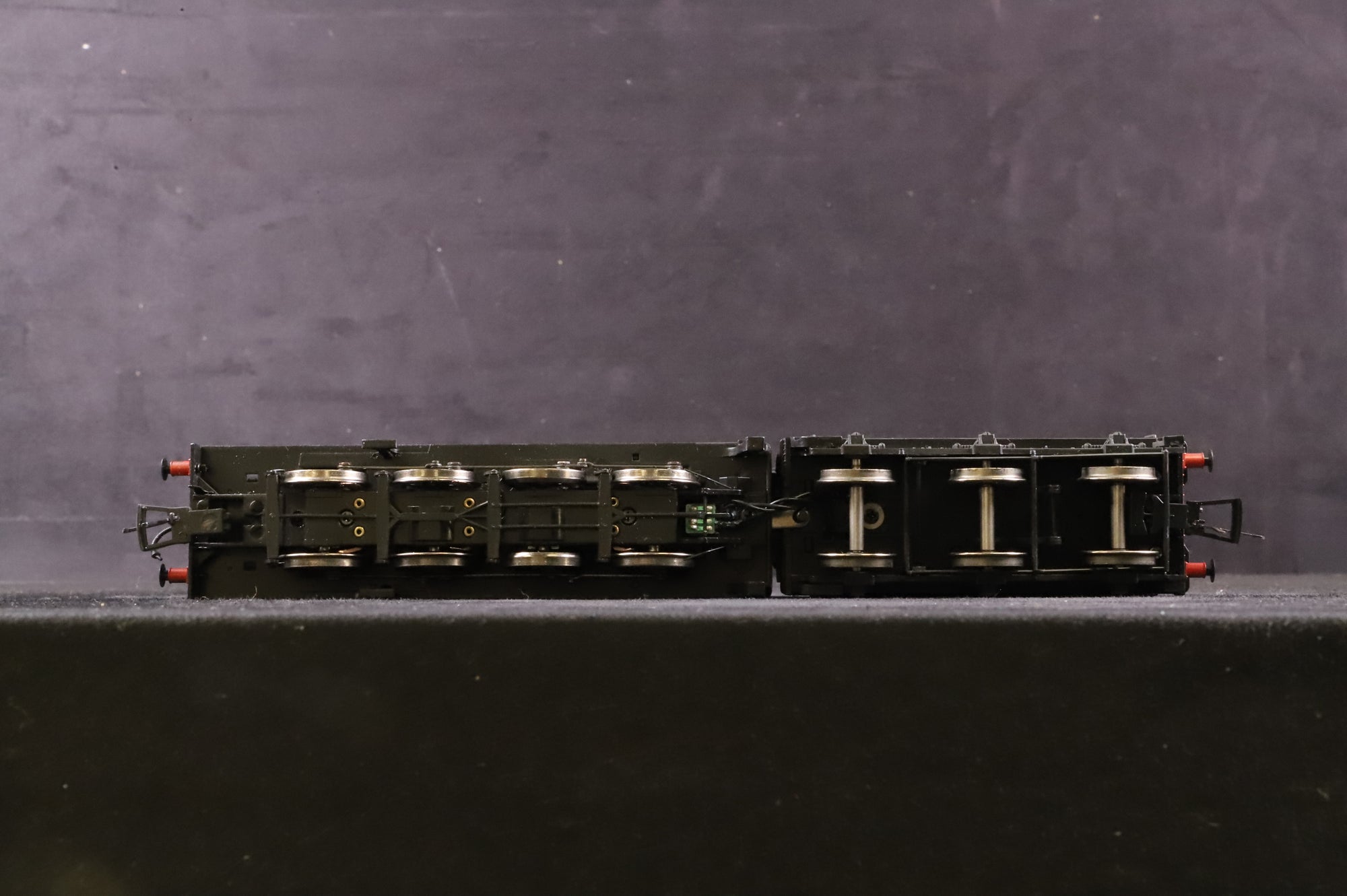 Bachmann OO Class G2A 49064 in BR Black w/ Tender Back Cab & Late Crests - Weathered