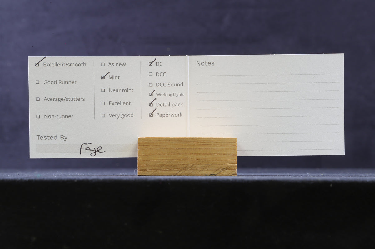 Graham Farish N 370-062 BR Class 24/0 &#39;D5033&#39; BR Green L/Crest