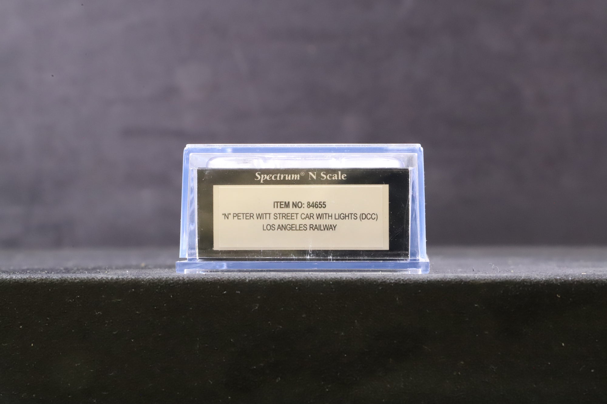 Spectrum N Gauge 84655 Peter Witt Street Car No.2602 in Los Angeles Railway Livery