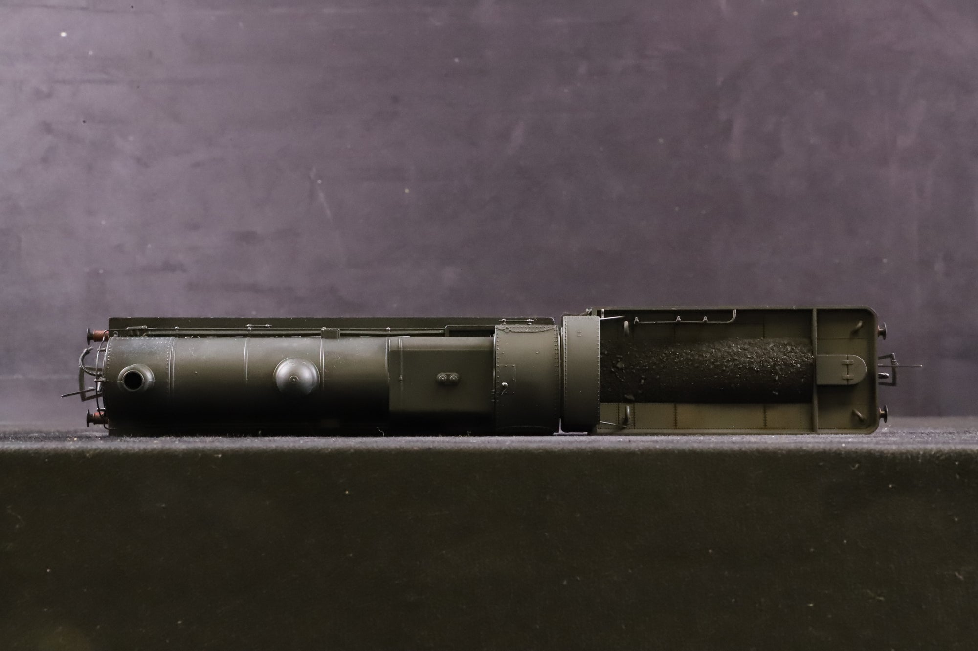 Bachmann OO Class G2A 49064 in BR Black w/ Tender Back Cab & Late Crests - Weathered