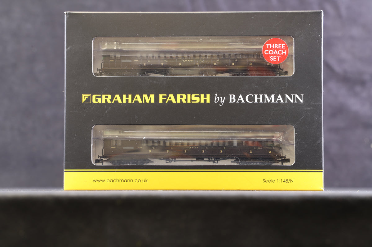 Graham Farish N 374-910 Set Of 3 SE&amp;CR 60&#39; Birdcage Coaches SE&amp;CR Wellington Brown