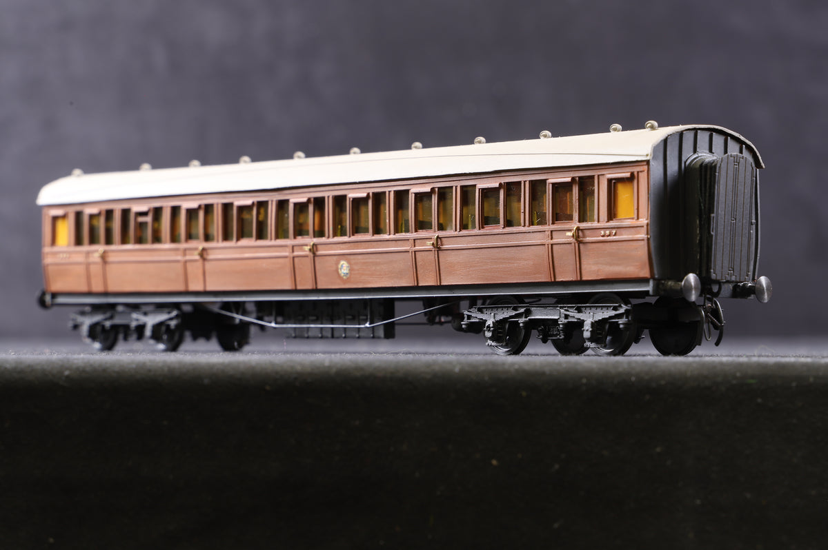 Kit Built 21mm 1:76 Pair of GNR(I) corridor coaches