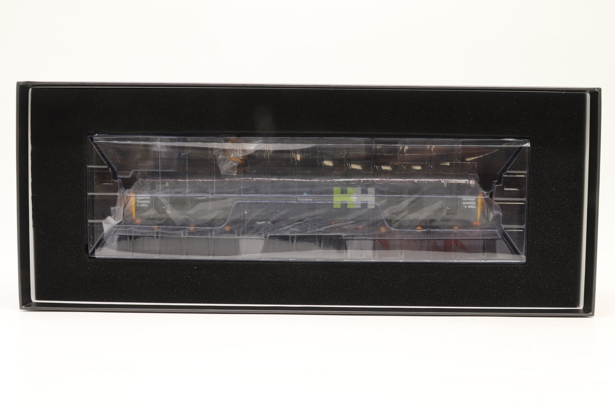 Accurascale OO ACC2212 Class 50 50008 'Thunderer' in Hanson&Hall/Rail Adventure Livery – DCC Sound