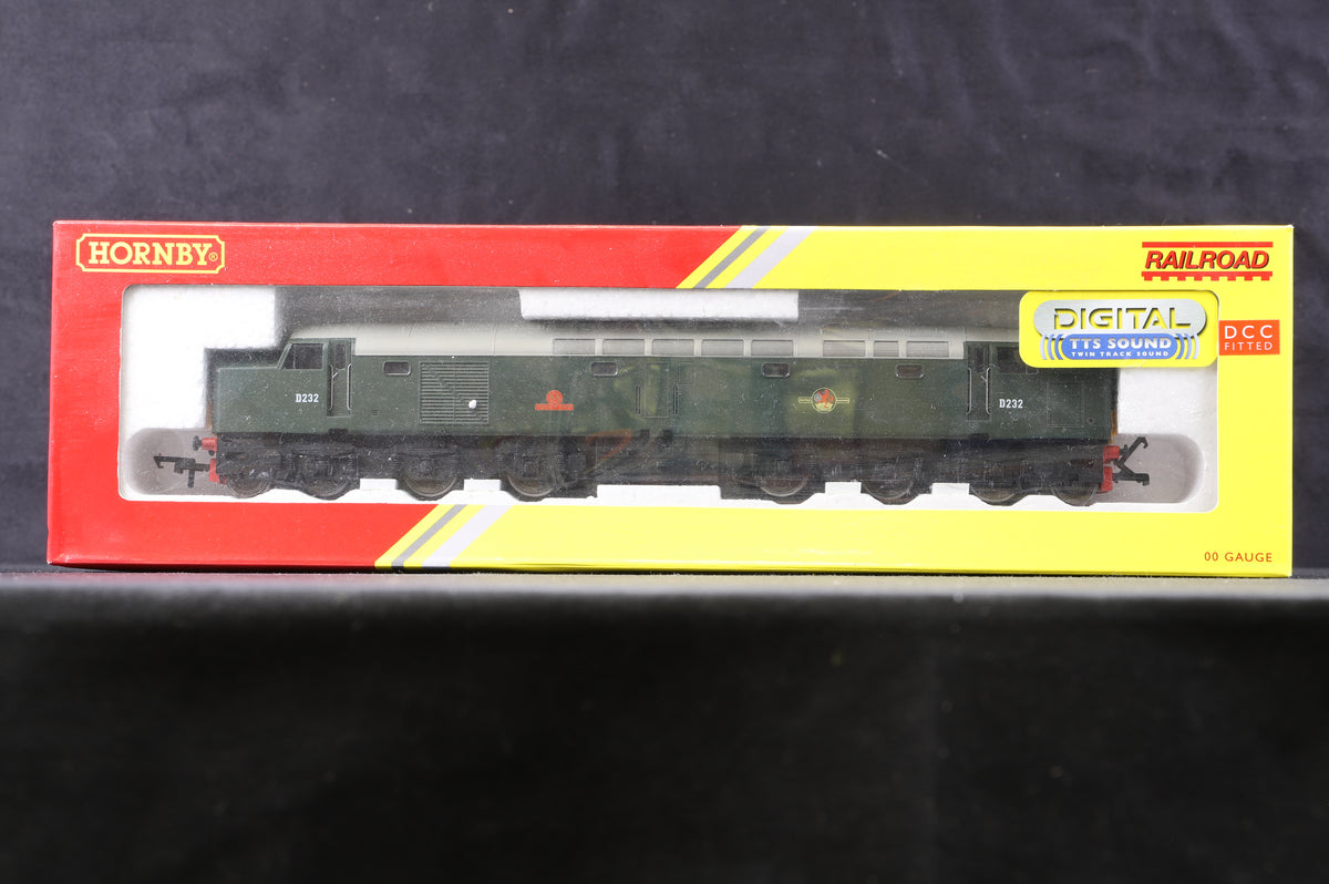 Hornby Railroad OO R3286TTS Class 40 &#39;&#39;D232&#39; &#39;Empress of Canada&#39; BR Green L/C, DCC Sound