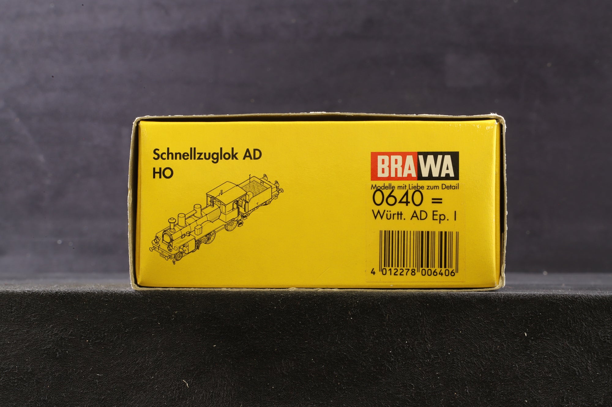 Brawa HO 0640 Class AD 4-4-0 1521 of the Royal State Railway