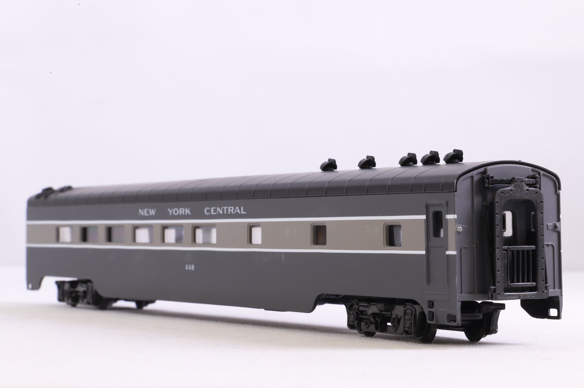IHC HO 48202 Rake Of 2 NYC Dining Cars
