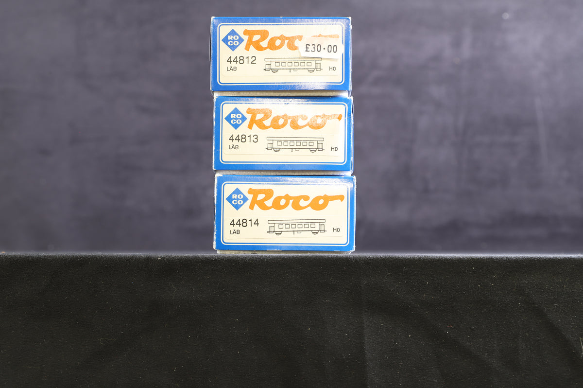 Roco HO Pack of 3 x Local Railways Coaches Inc. 44812, 3 &amp; 4