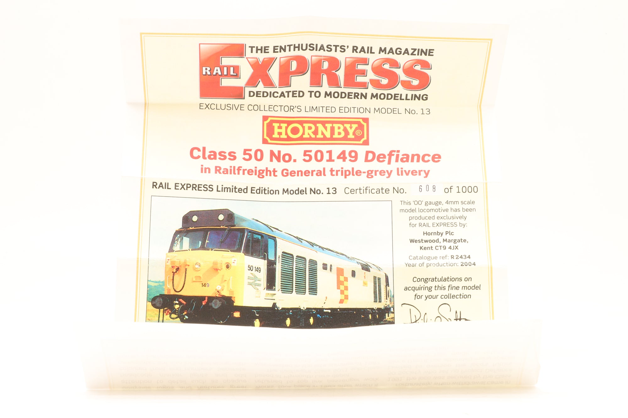 Hornby OO RR2434 Class 50 '50149' 'Defiance' BR Railfreight Sector