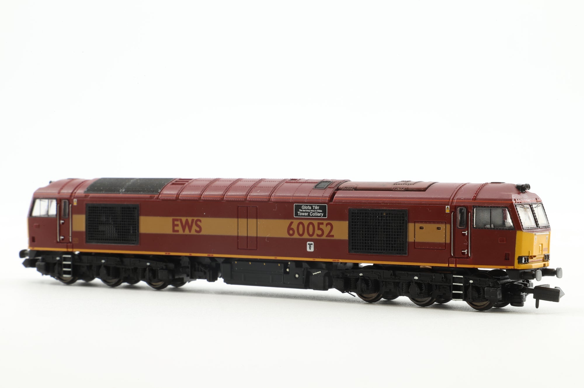 Graham Farish N 371-350 Class 60 '60052' Weathered EWS