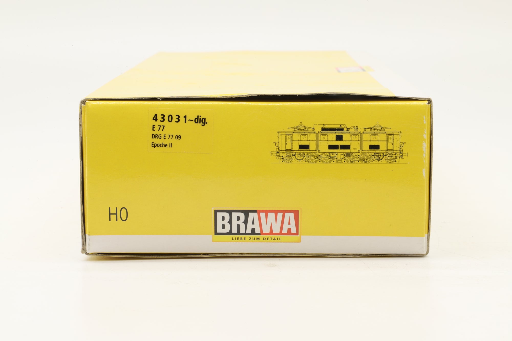 Brawa HO 43031 E 77 '77 09' Electric Locomotive DCC Fitted 3 Rail