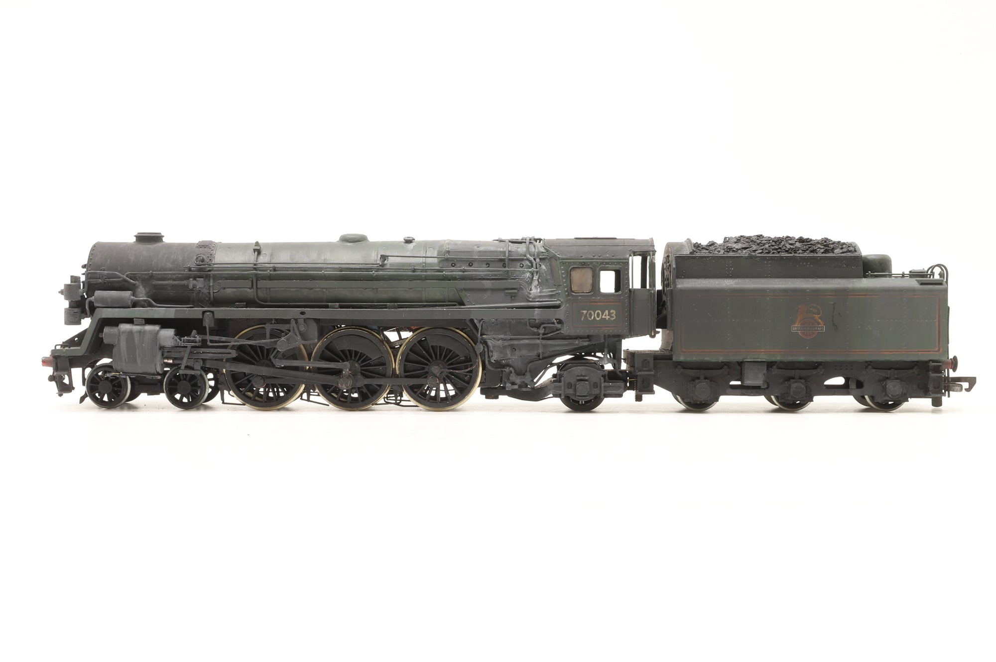 Modified Hornby OOBritannia Class '70043' BR Green E/C Weathered