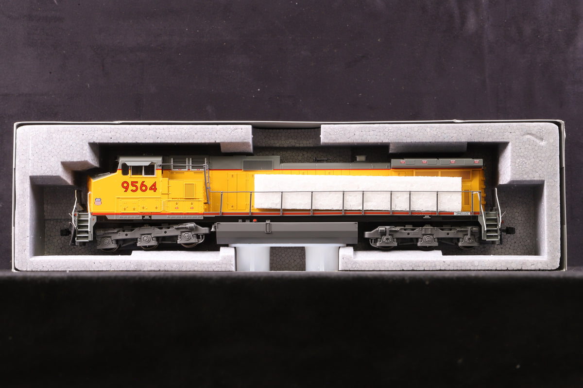 Kato HO 37-6623 GE C44-9W 9564 in Union Pacific Livery