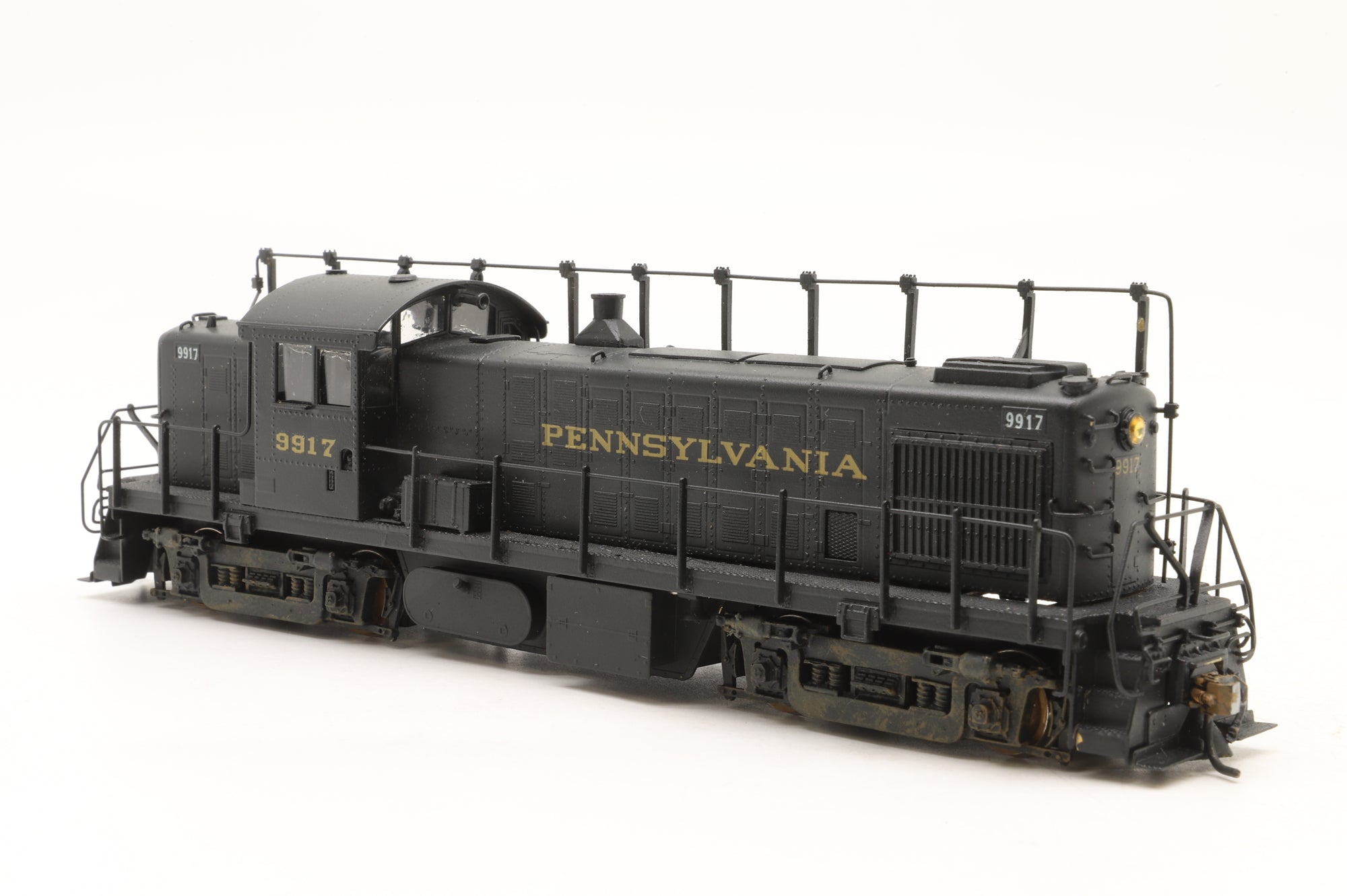 Alco/Samhongsa HO Brass RS-1 Road Switcher w/antenna Pennsylvania Black '9917', Custom Painted