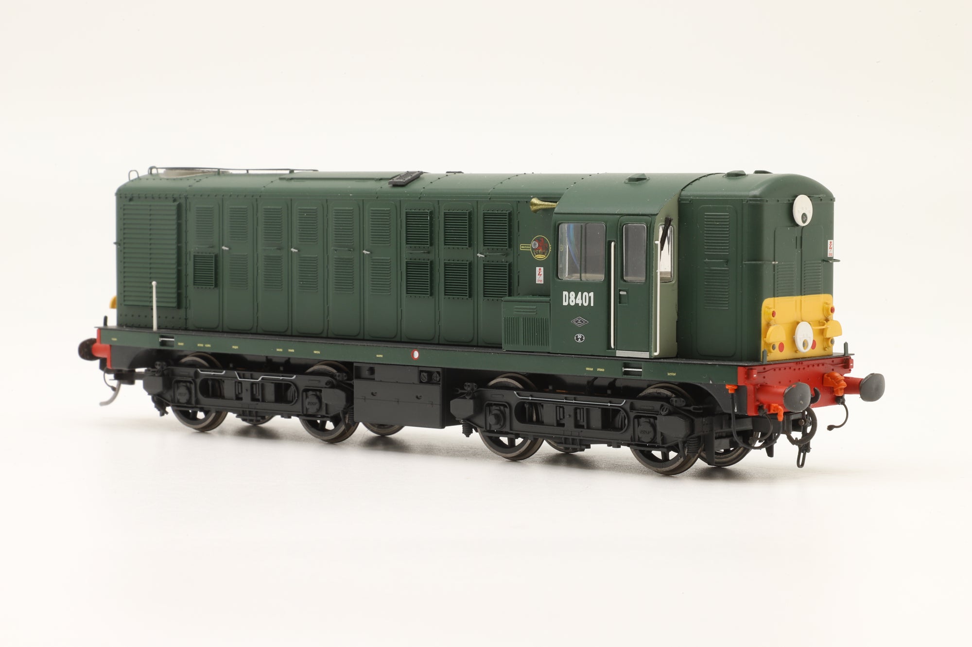 Heljan OO 16011 Class 16 'D8401' BR Green with Small Yellow Panels, Ltd. Ed., DCC Sound