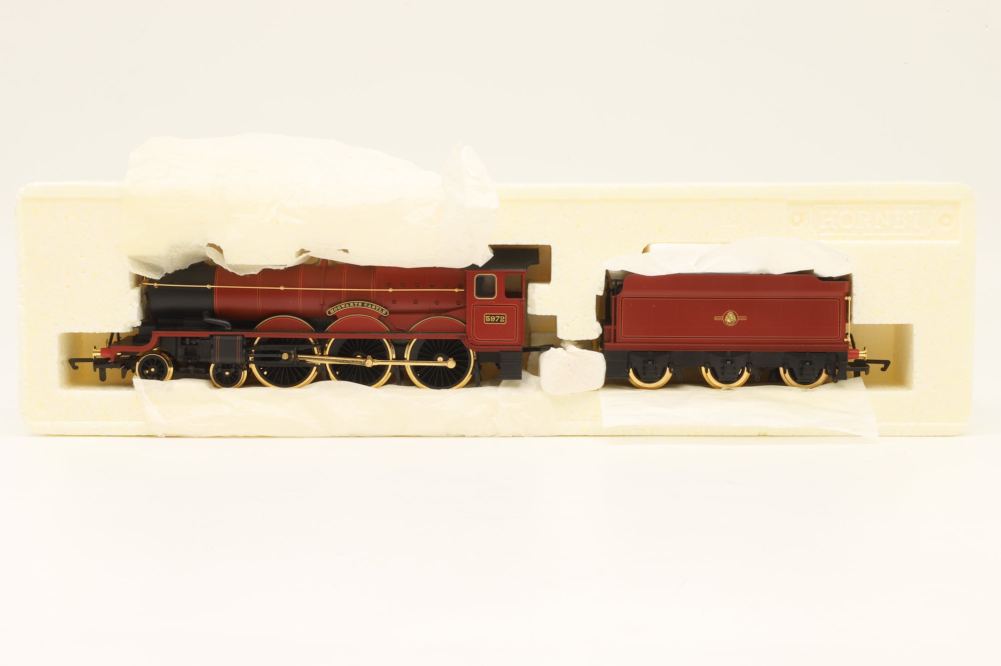 Hornby OO R2301 Class 4073 'Castle' '5972' 'Hogwarts Castle' Red