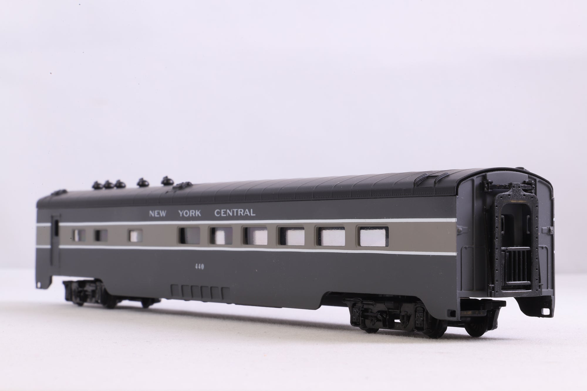 IHC HO 48202 Rake Of 2 NYC Dining Cars