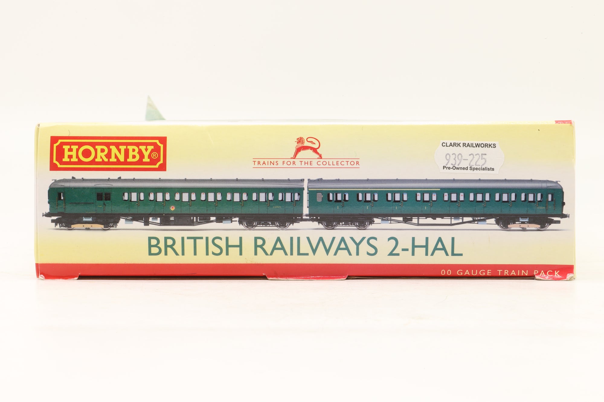 Hornby OO R3290A Class 2-HAL 2 Car EMU 2630 BR Green Small Yellow Panels