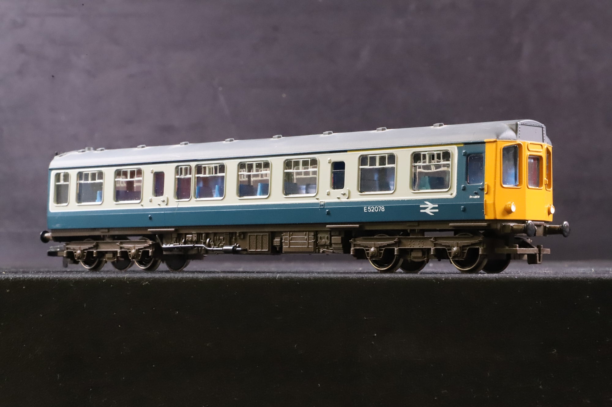 Hornby WORKSHOP OO R064 Class 110 BR Blue & Grey