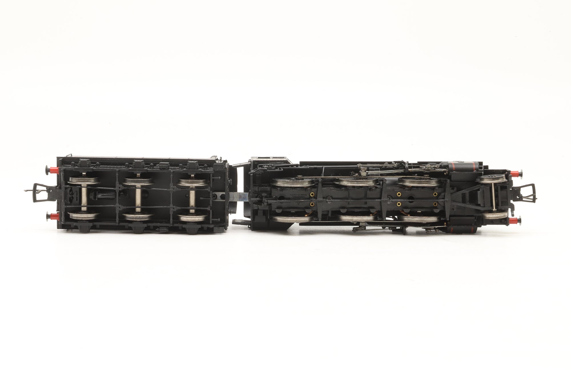 Bachmann OO 32-576 Ivatt Class '43047' BR Lined Black L/C