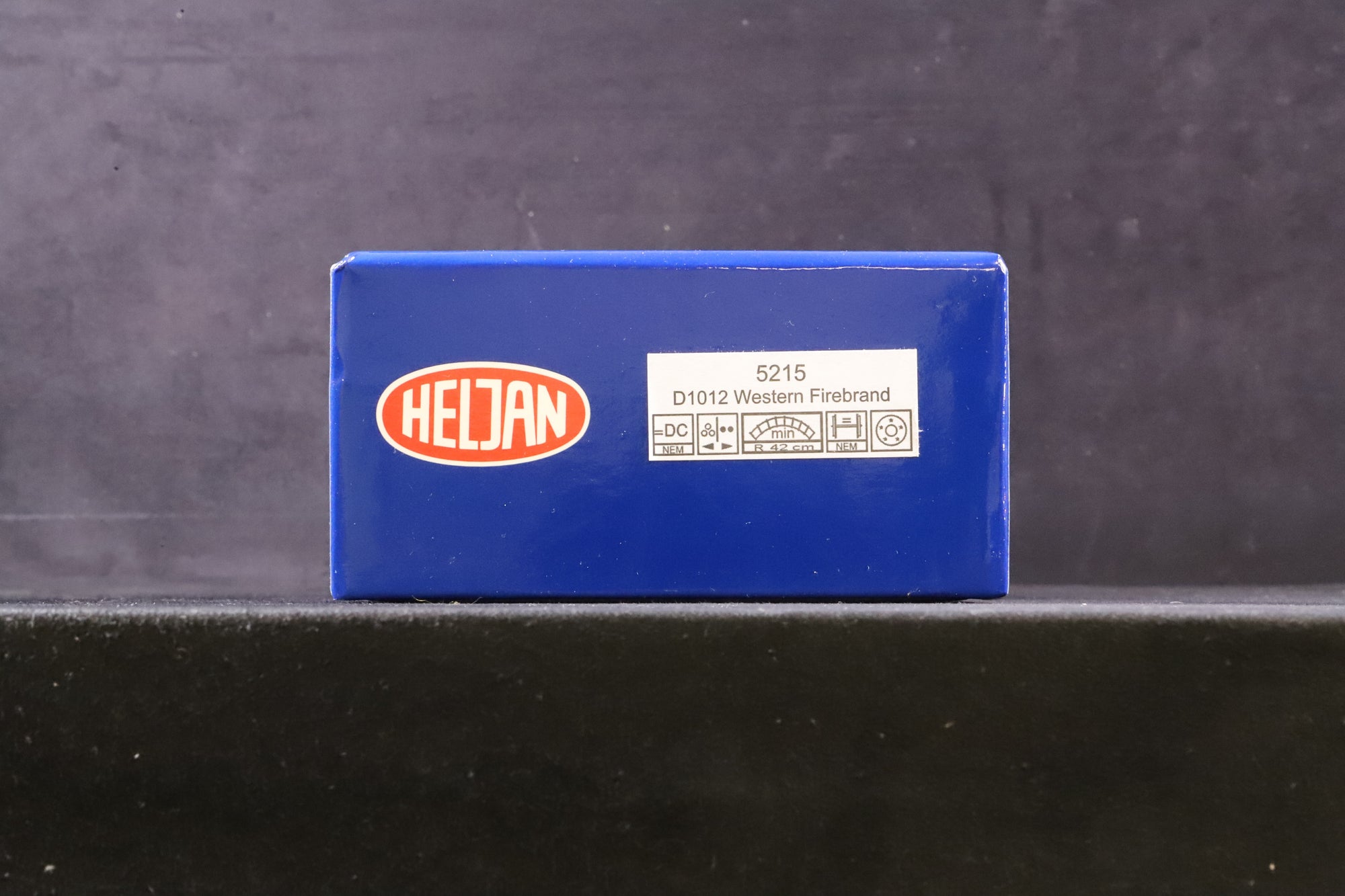 Heljan OO 5215 Class 52 Diesel 'D1012' 'Western Firebrand' BR Maroon Full Yellow Panels