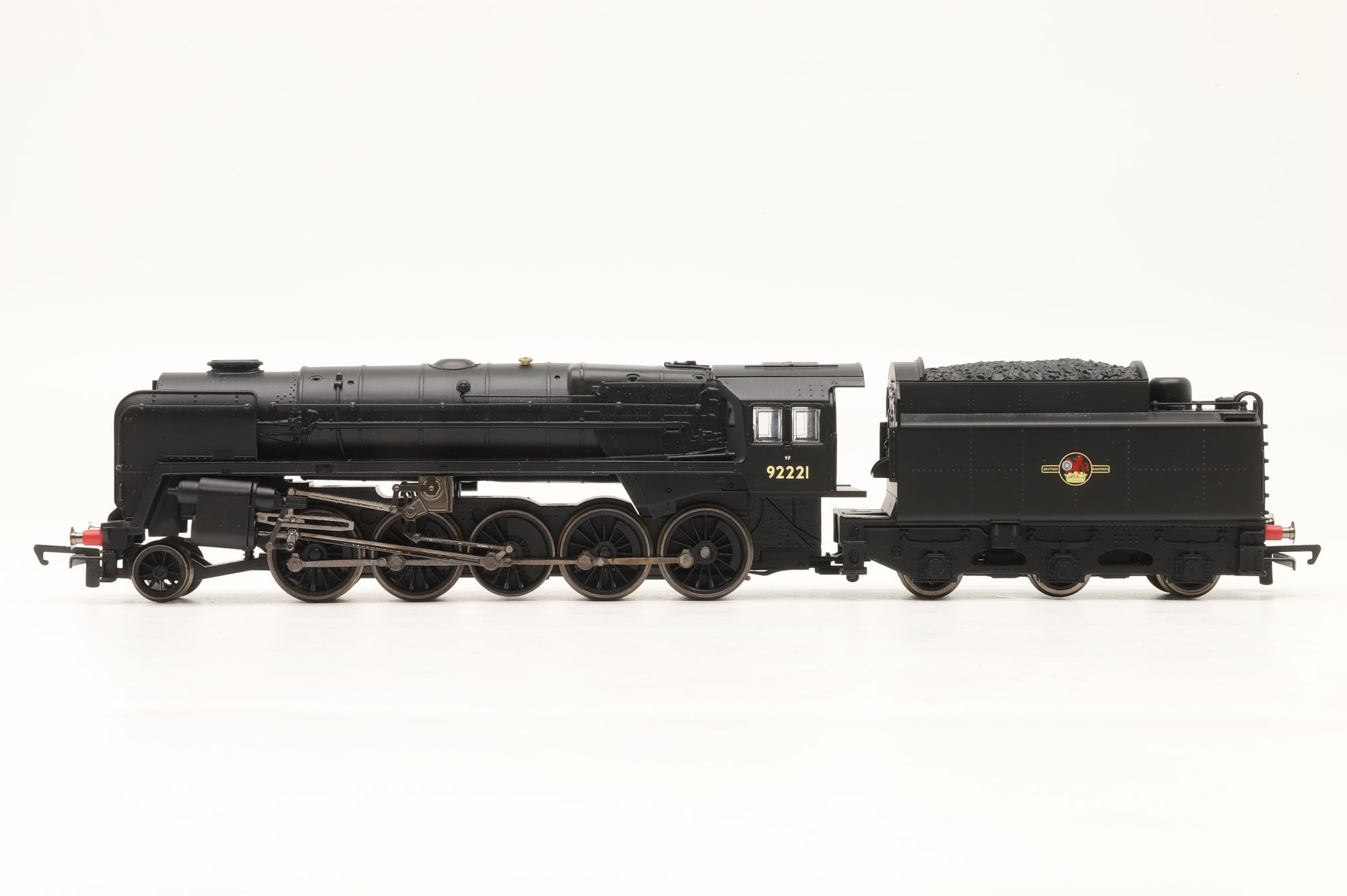 Hornby Railroad OO R2880 Class 9F 92221 in BR Black L/C