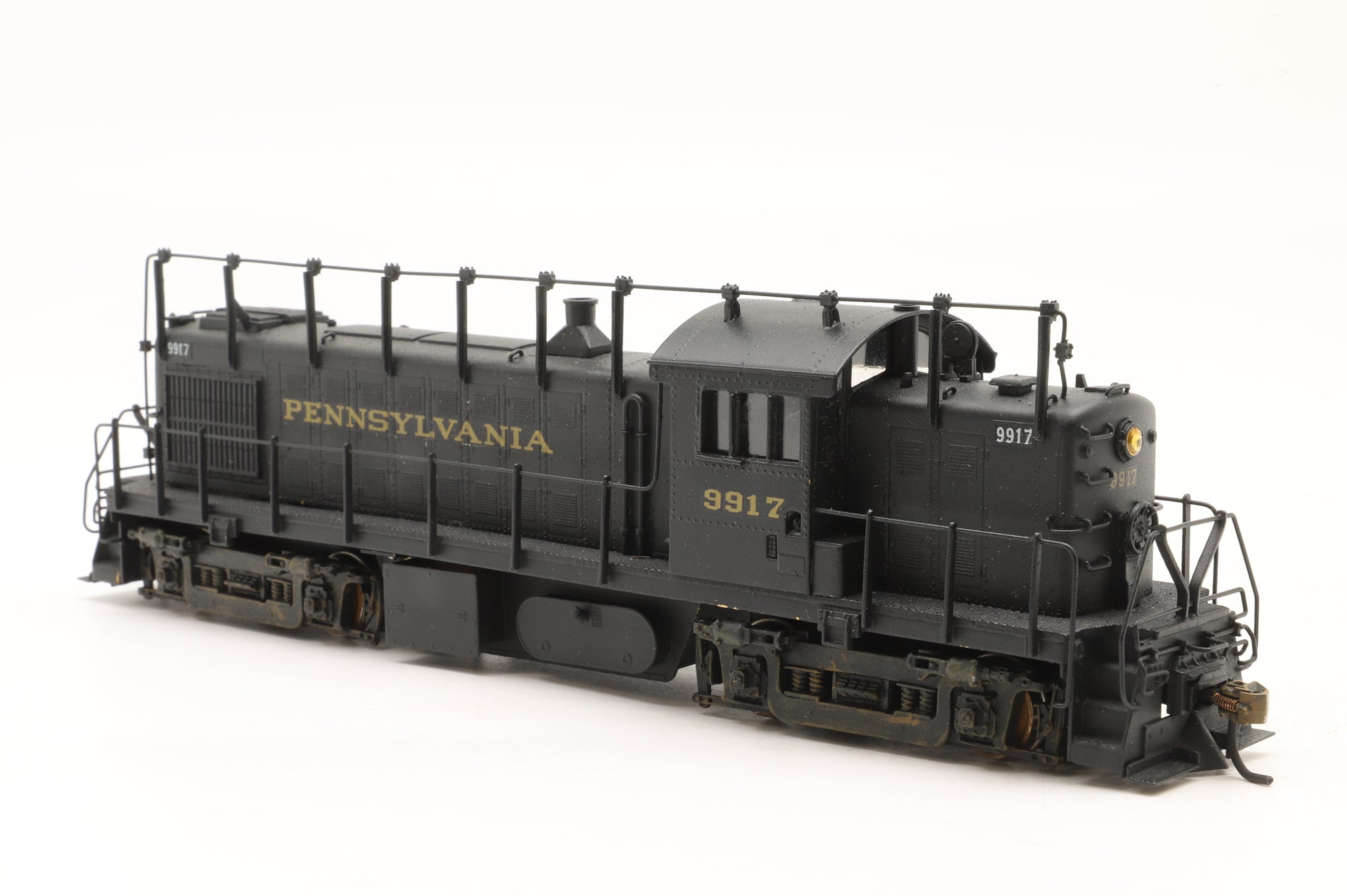 Alco/Samhongsa HO Brass RS-1 Road Switcher w/antenna Pennsylvania Black '9917', Custom Painted
