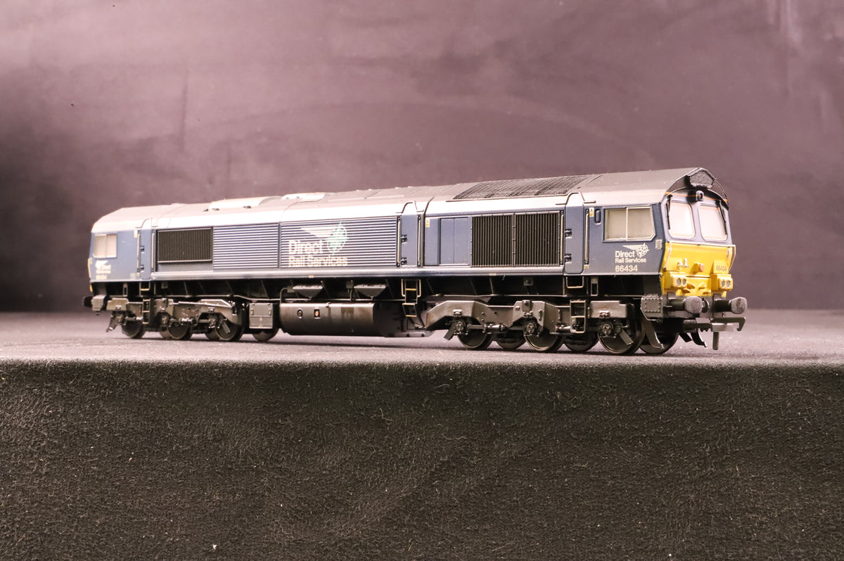 Bachmann OO 32-982 Class 66 Diesel &#39;66434&#39; DRS Plain Blue Compass Weathered