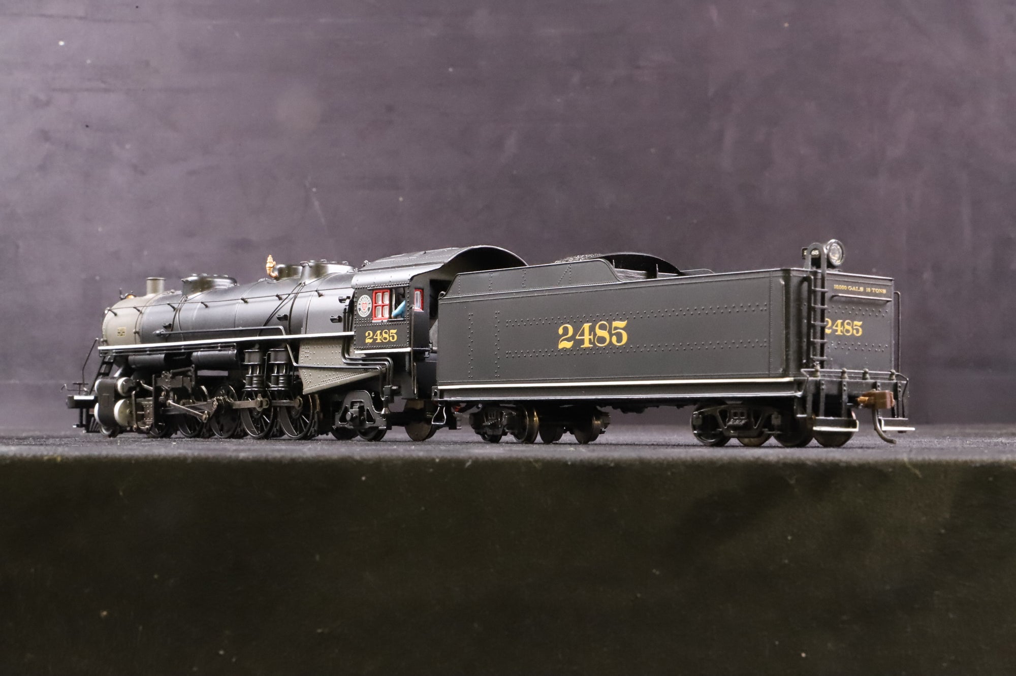 Spectrum HO 83310 USRA Light 2-10-2 Loco No.2485 in Seaboard Railway Black