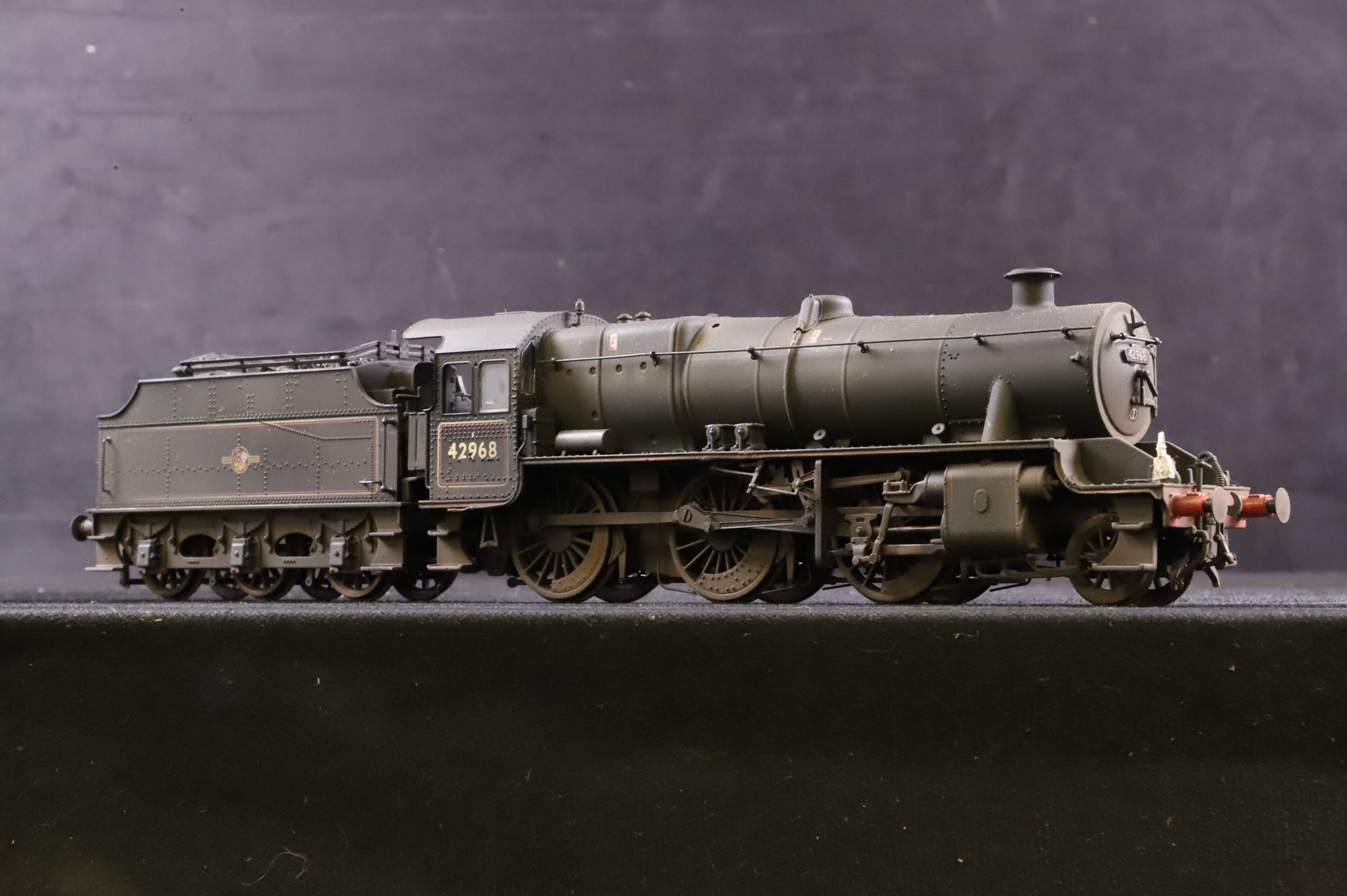 Bachmann OO 31-692 Stanier Mogul '42968' BR Lined Black L/C Weathered