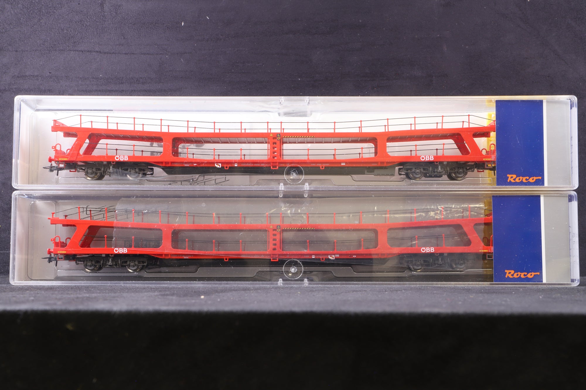 Roco HO 74128 Rake Of 4 OBB Double Decker Car Carrier Wagons